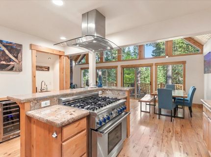 615 North Ridge Drive, Carnelian Bay, CA 96140 Photo