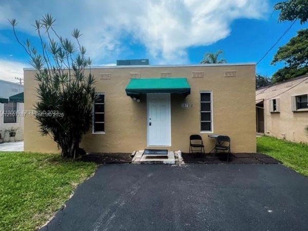 1670 Harding St , Unit b, Hollywood, FL 33020