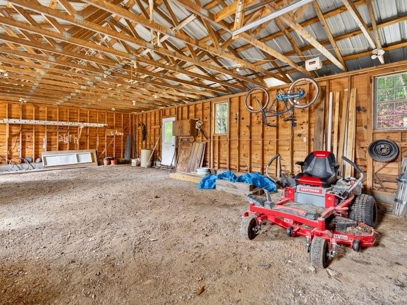 25068 State Route 180 , Rockbridge, OH 43149 Photo 11
