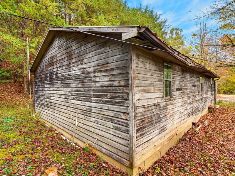 25068 State Route 180 , Rockbridge, OH 43149 Photo 15
