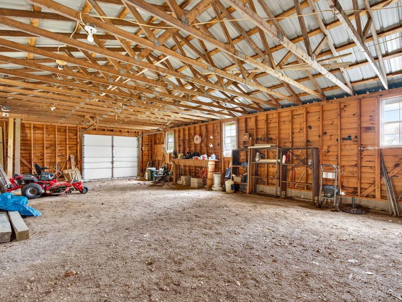25068 State Route 180 , Rockbridge, OH 43149 Photo 9