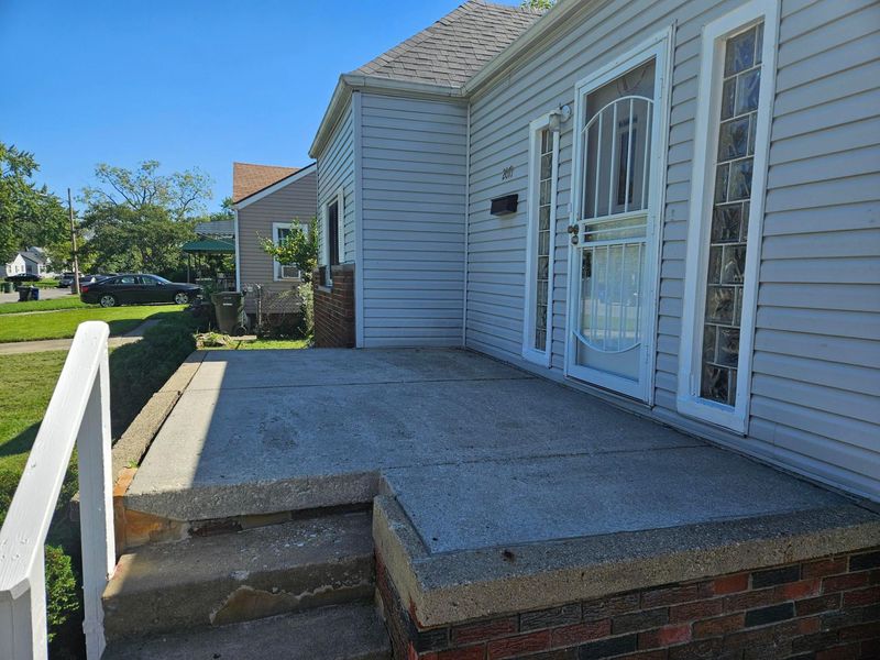2071 Argyle Drive , Columbus, OH 43219 Photo 3