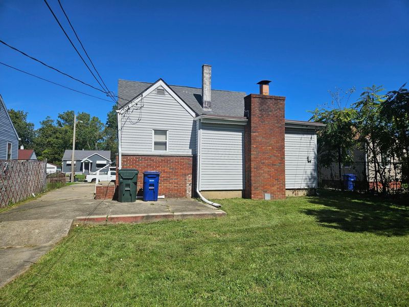 2071 Argyle Drive , Columbus, OH 43219 Photo 5