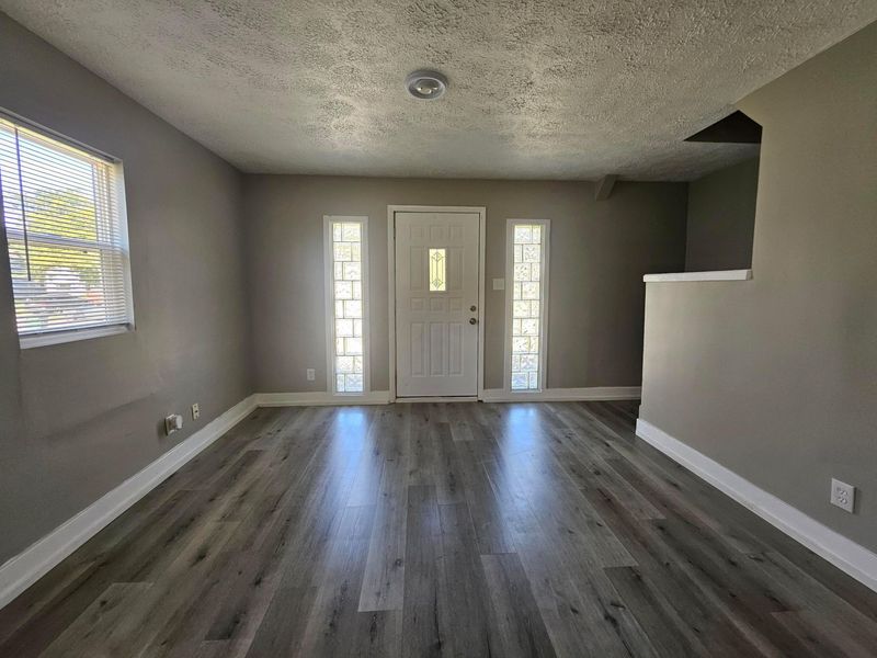 2071 Argyle Drive , Columbus, OH 43219 Photo 8
