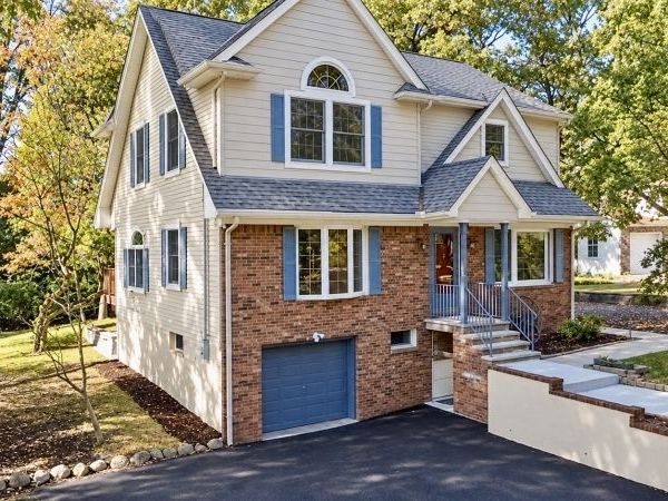447 Manchester Ave, North Haledon, NJ 07508