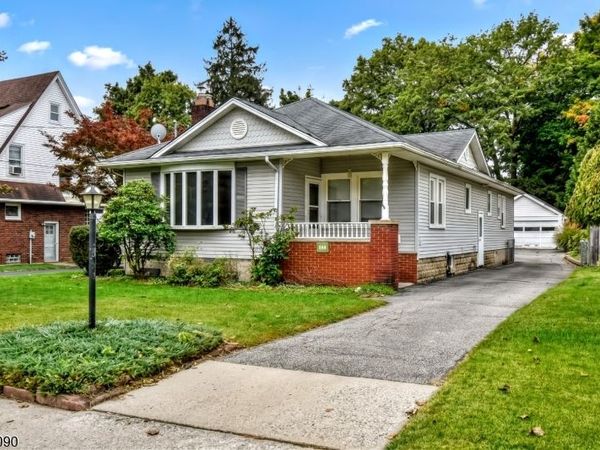 646 Lincoln Ave, Pompton Lakes, NJ 07442