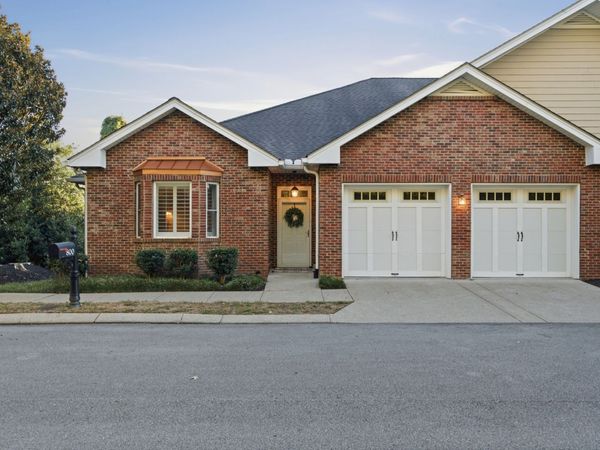 800 Cedarstone Way , Nashville, TN 37214