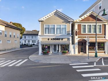 26 West Main , Groton, CT 06340