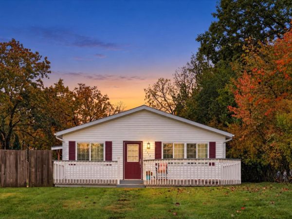 2513 Parkview Avenue, Kalamazoo, MI 49008