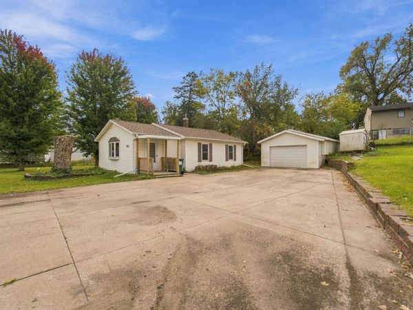 1826 6Th Street, Evansdale, IA 50707