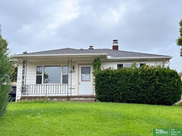 5807 Frederick Street, Omaha, NE 68106