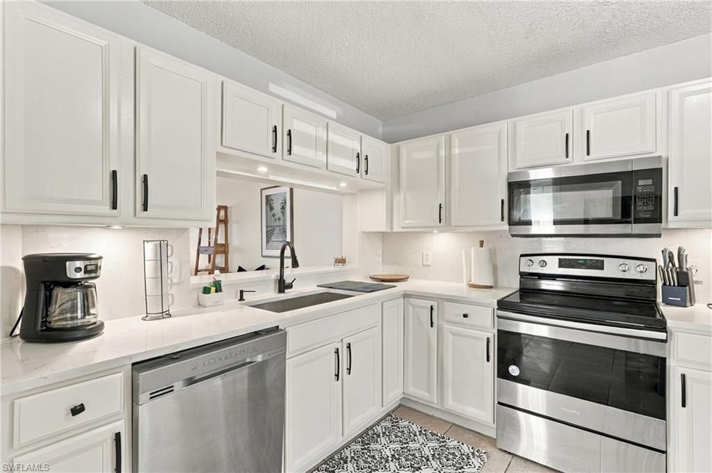 7785 Esmeralda Way , Unit 101, Naples, FL 34109 Photo
