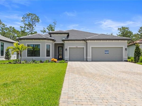 2095 Altura CT , NAPLES, FL 34120