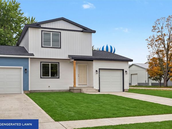 102 E Sycamore Street , Ogden, IA 50212