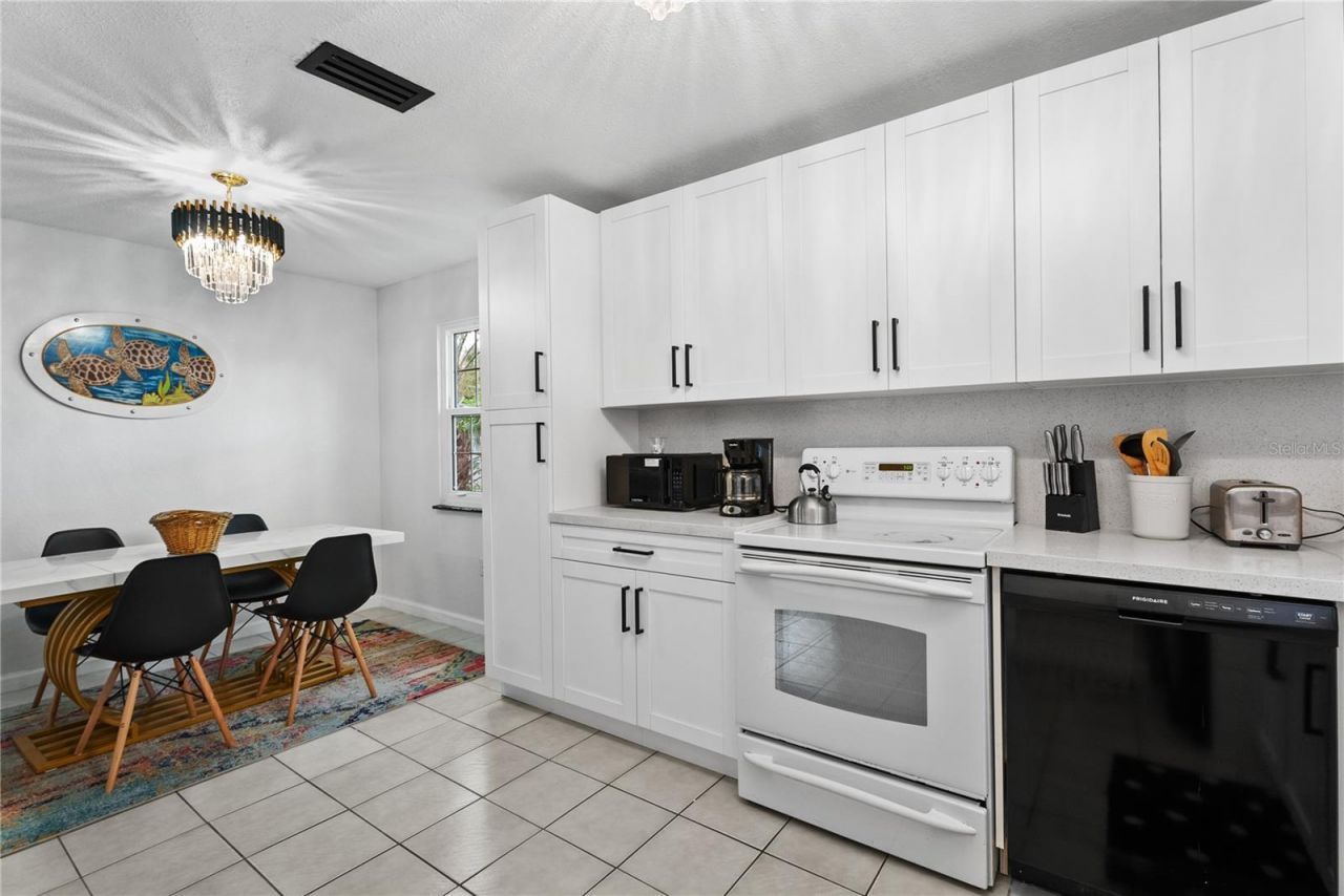 4210 Olive Avenue , Sarasota, FL 34231 Photo