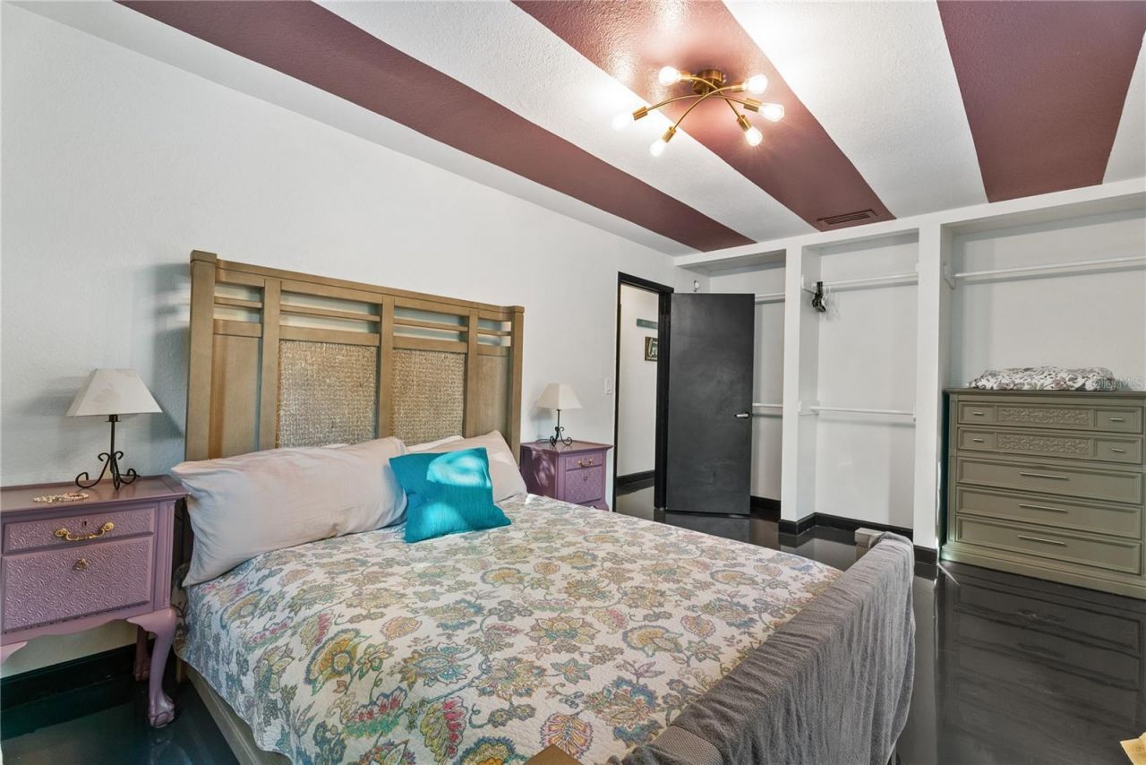 4210 Olive Avenue , Sarasota, FL 34231 Photo