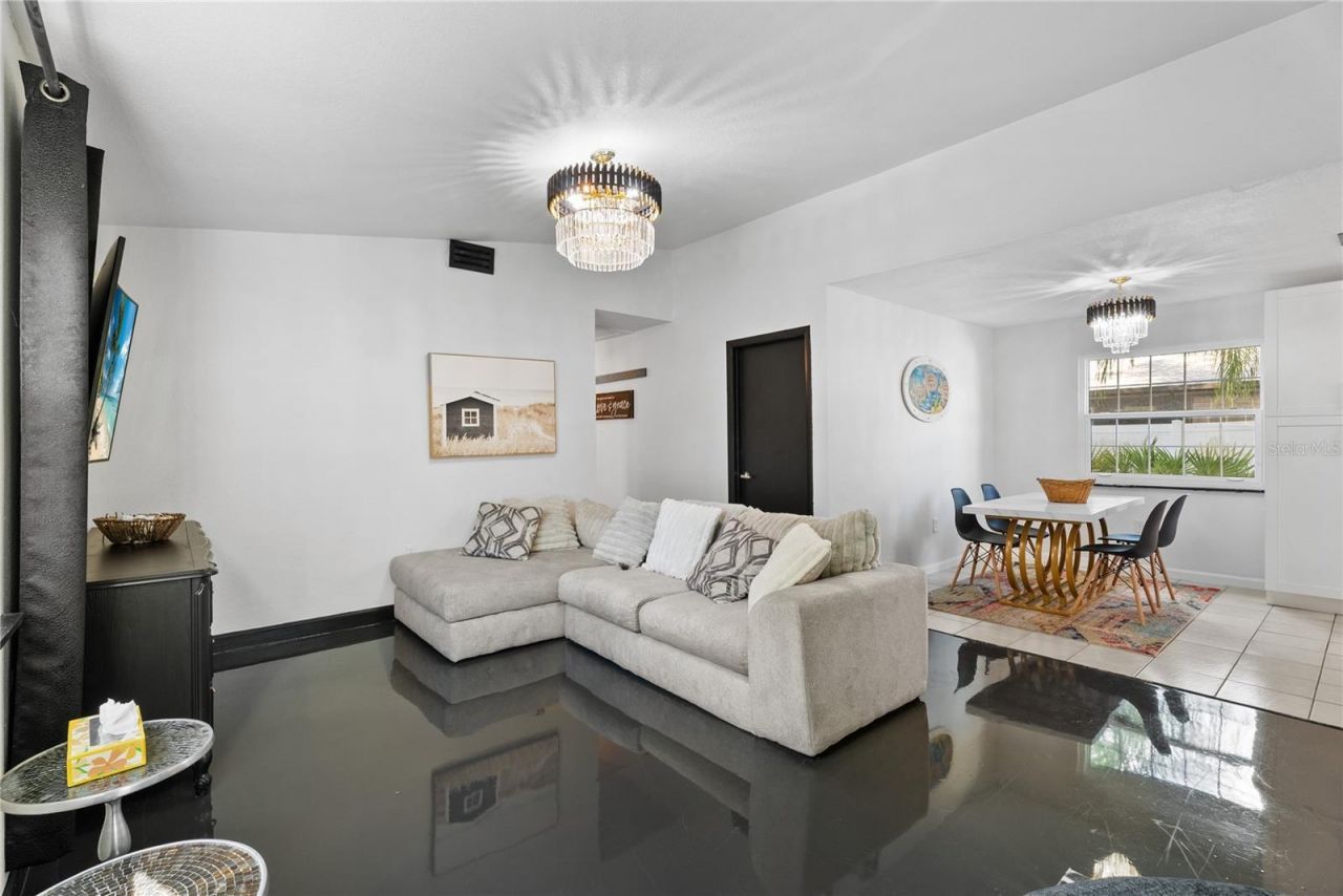 4210 Olive Avenue , Sarasota, FL 34231 Photo