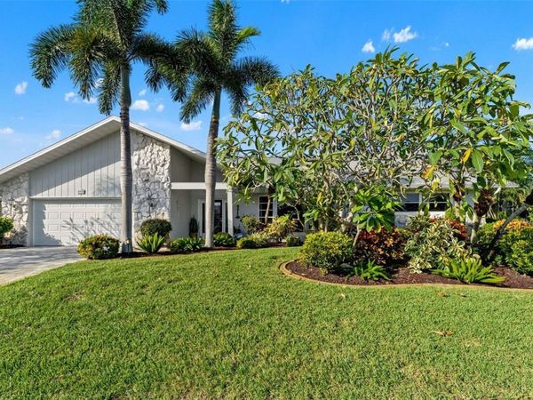 966 N DORAL LANE, VENICE, FL 34293
