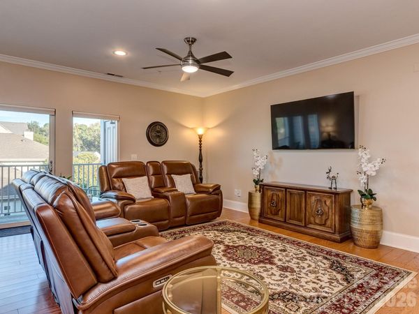 6605 Central Pacific Avenue, Unit 302, Charlotte, NC 28210