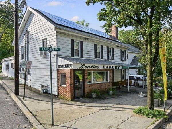 147 Landing Road , Glen Cove, NY 11542