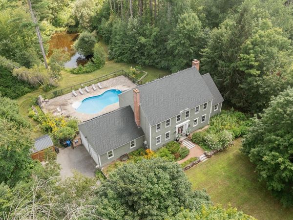 11 Francis Ave, Lunenburg, MA 01462