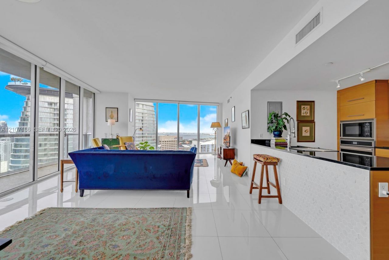 465 Brickell Ave , Unit 5002, Miami, FL 33131 Photo