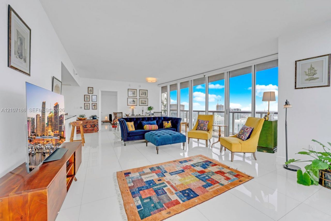 465 Brickell Ave , Unit 5002, Miami, FL 33131 Photo