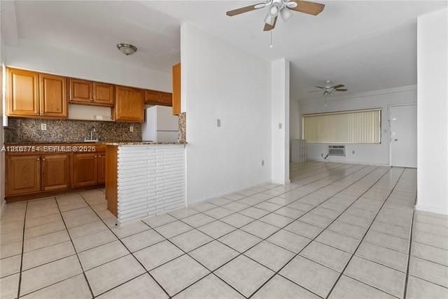1165 Marseille Dr , Unit 32, Miami Beach, FL 33141 Photo