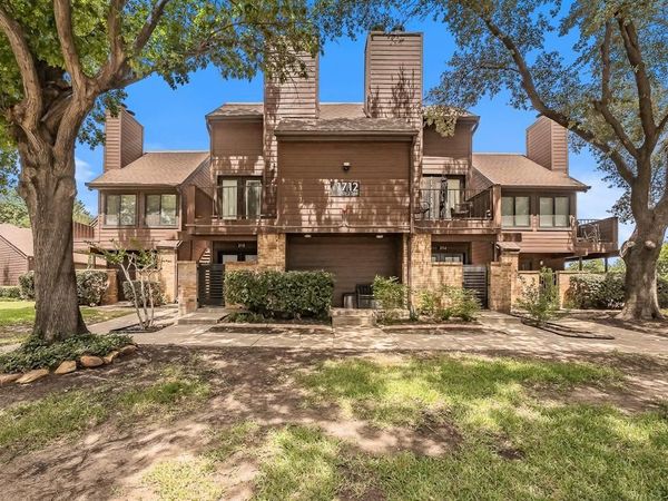 1712 Baird Farm Circle, Unit 2205, Arlington, TX 76006
