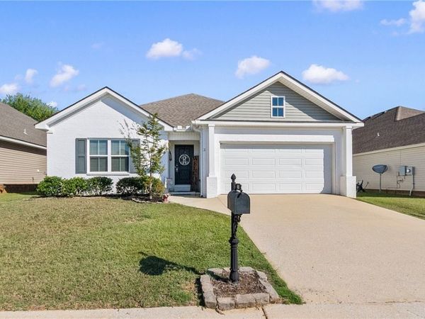 426 Barn Wood Road , Tuscaloosa, AL 35405