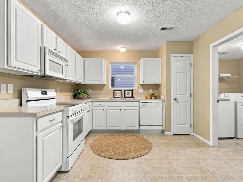 6153 Albany Way Drive, Westerville, OH 43081 Photo 23