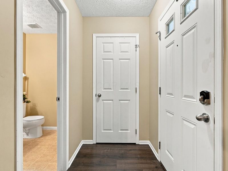 6153 Albany Way Drive, Westerville, OH 43081 Photo 7
