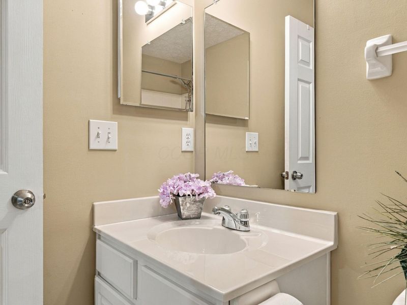6153 Albany Way Drive, Westerville, OH 43081 Photo 8