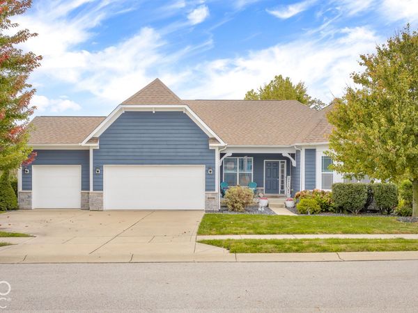 6106 Pelican Lane, Columbus, IN 47201
