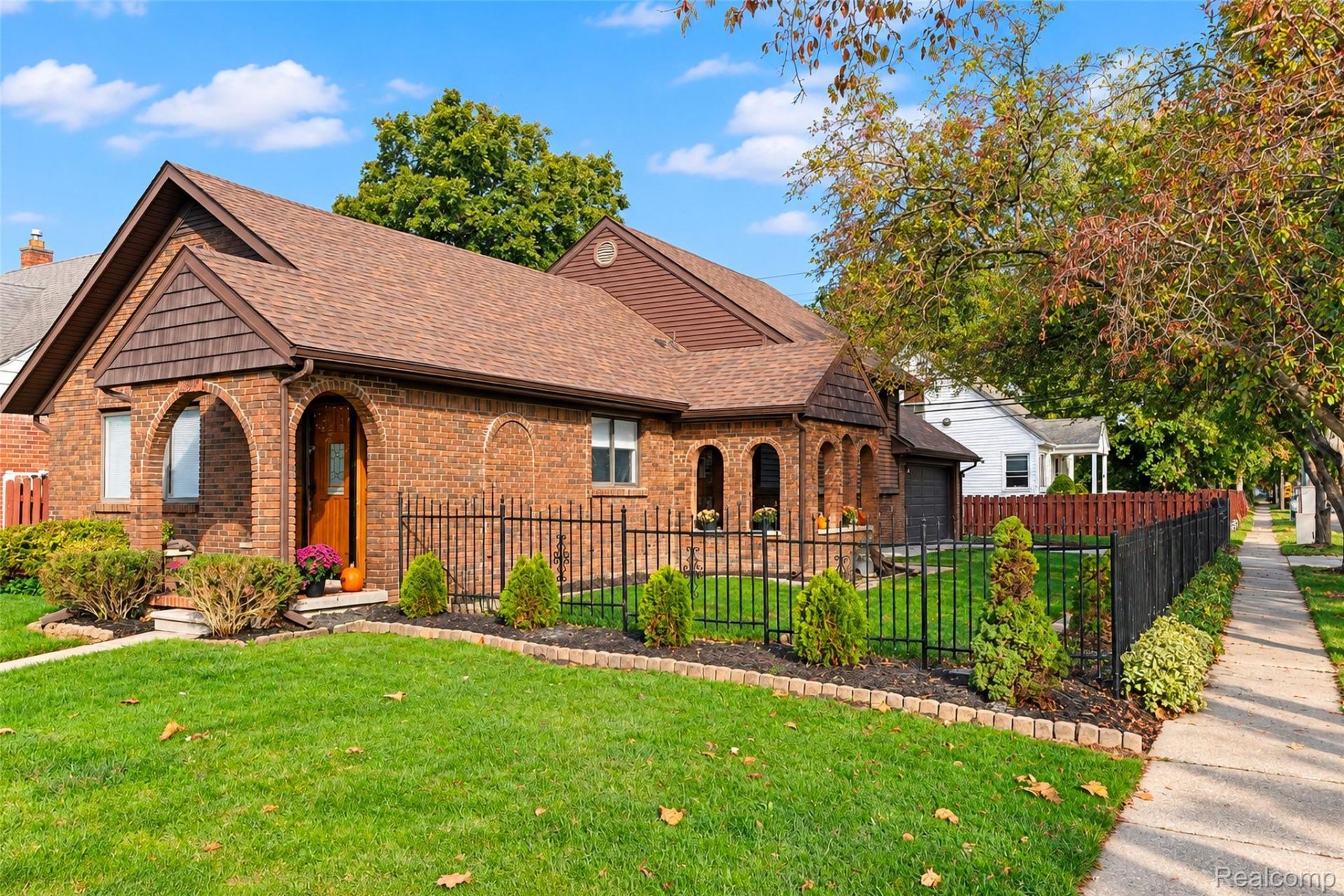 18900 Carlysle Street, Dearborn, Mi 48124 Main Photo