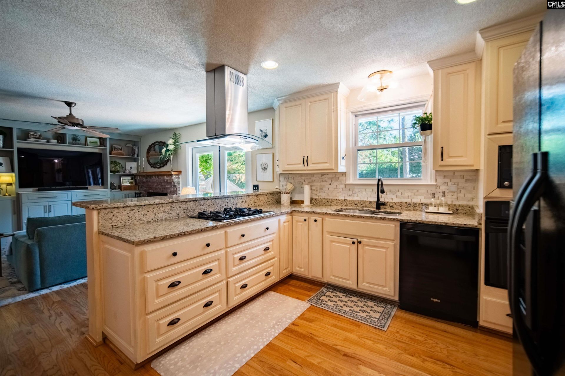 1817 Rosemary Drive  Photo 13