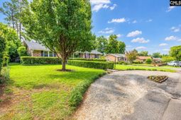 1817 Rosemary Drive  photo 4