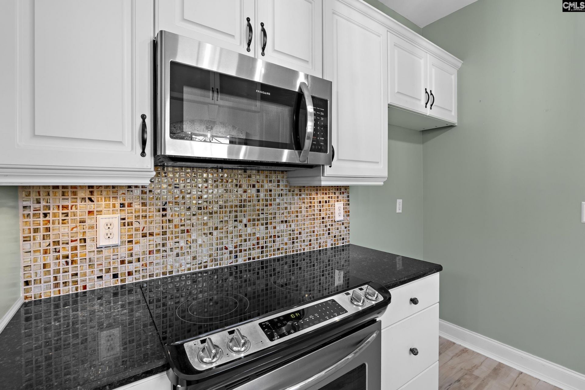146 Excaliber Court  Photo 12