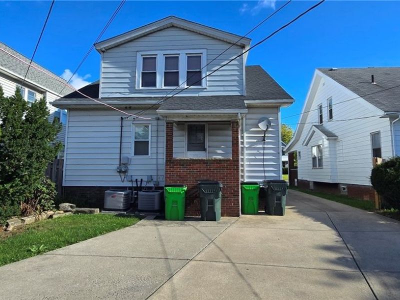 8312 Garfield Boulevard, Garfield Heights, OH 44125 Photo 10