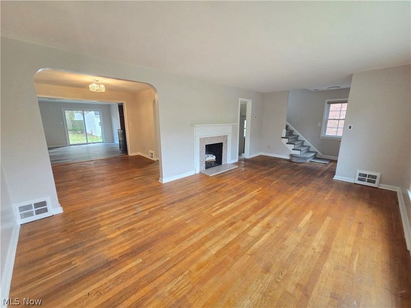 4418 Baintree Road, University Heights, OH 44118 Photo 2