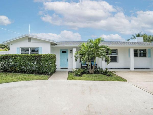 462 Tequesta Drive, Tequesta, FL 33469