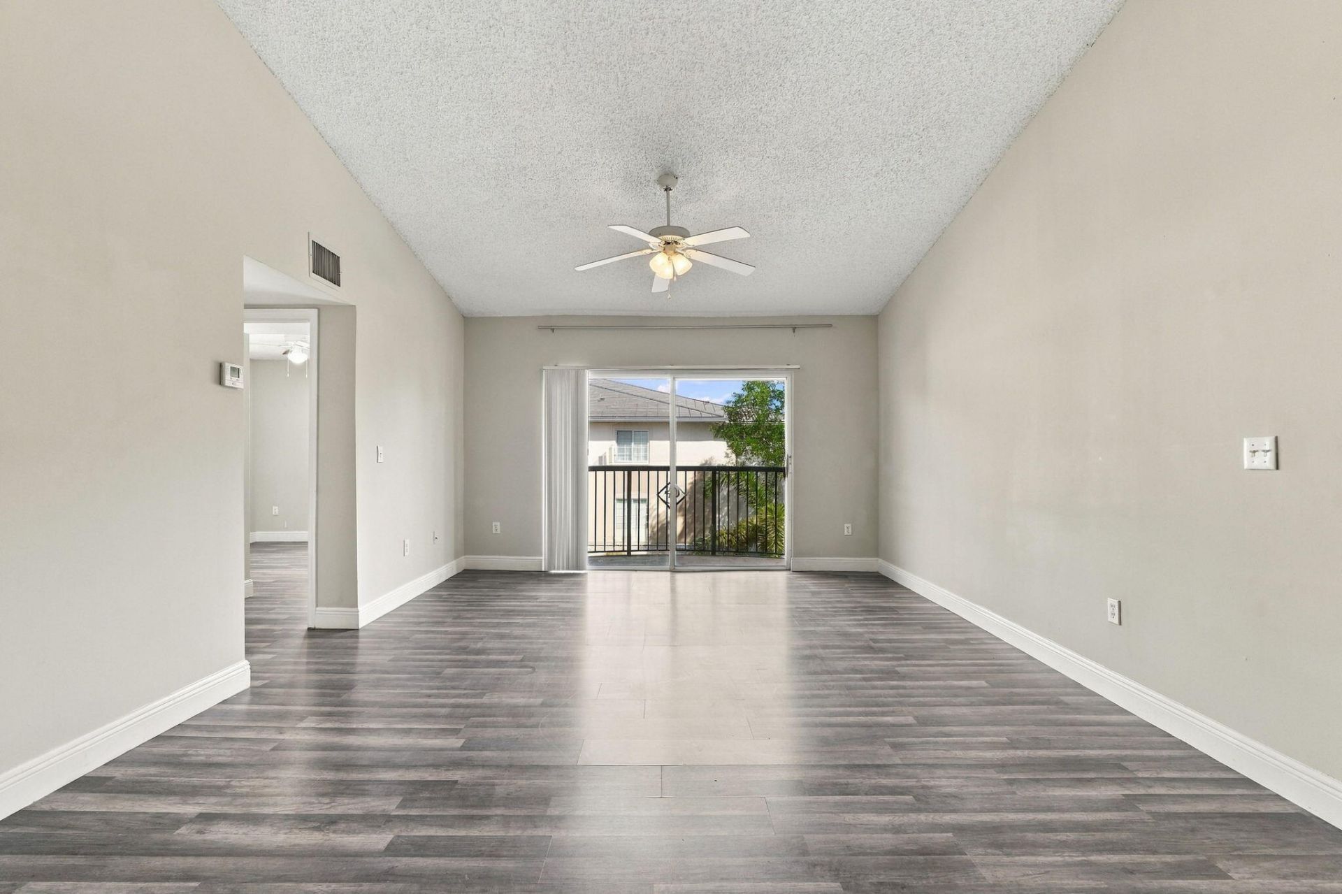 1400 Crestwood Court S, Unit 1410, Royal Palm Beach, FL 33411 Photo