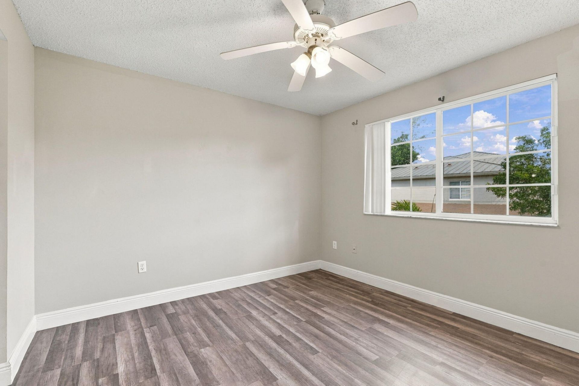 1400 Crestwood Court S, Unit 1410, Royal Palm Beach, FL 33411 Photo