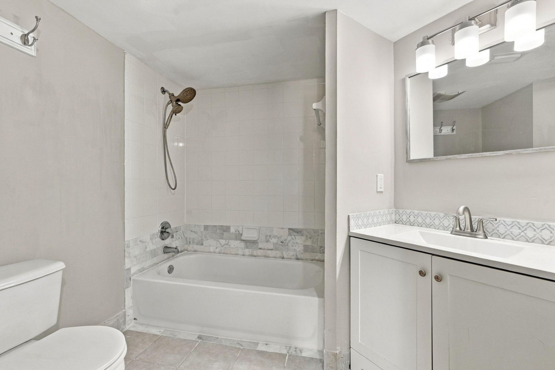 1400 Crestwood Court S, Unit 1410, Royal Palm Beach, FL 33411 Photo