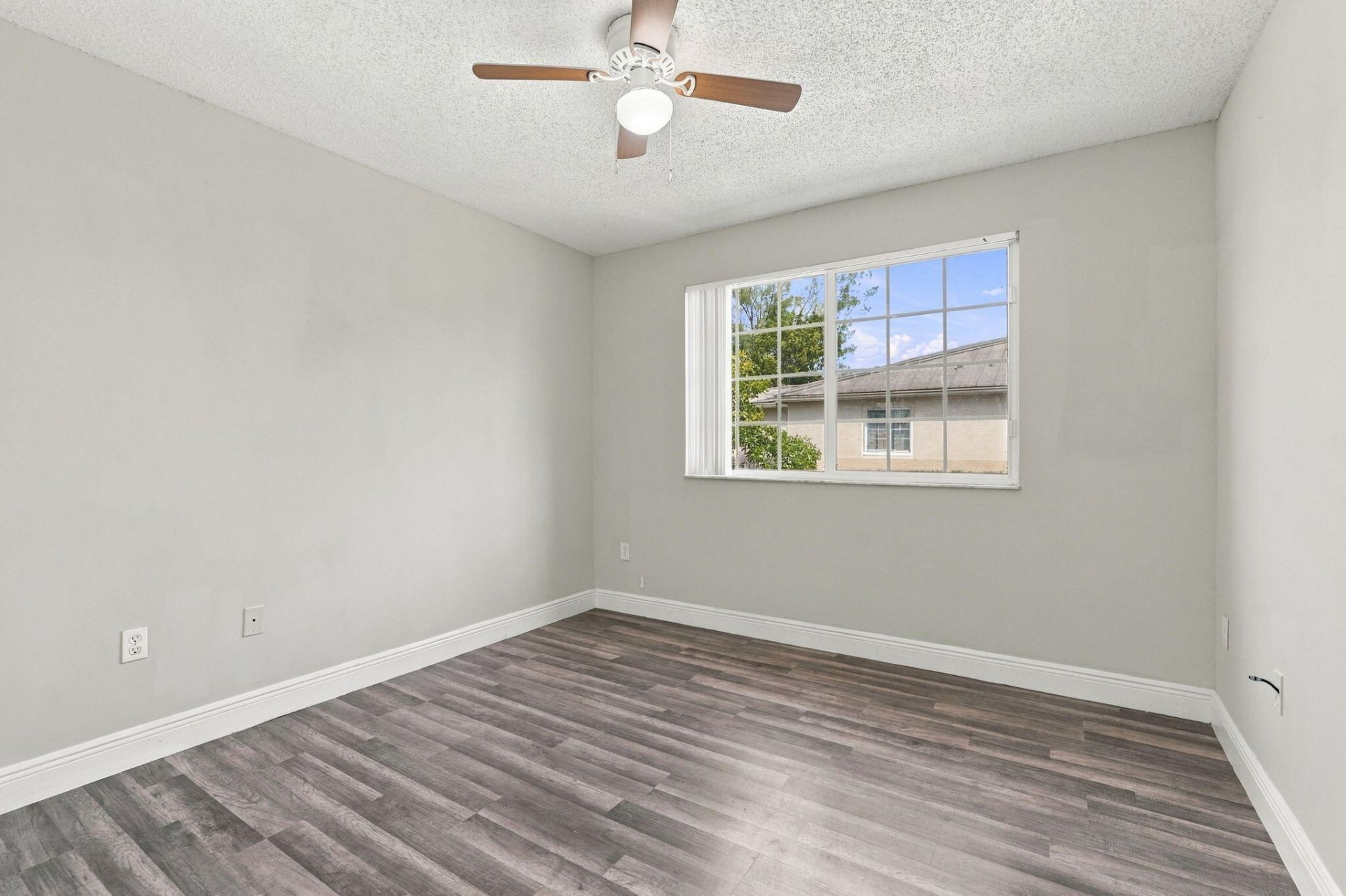 1400 Crestwood Court S, Unit 1410, Royal Palm Beach, FL 33411 Photo