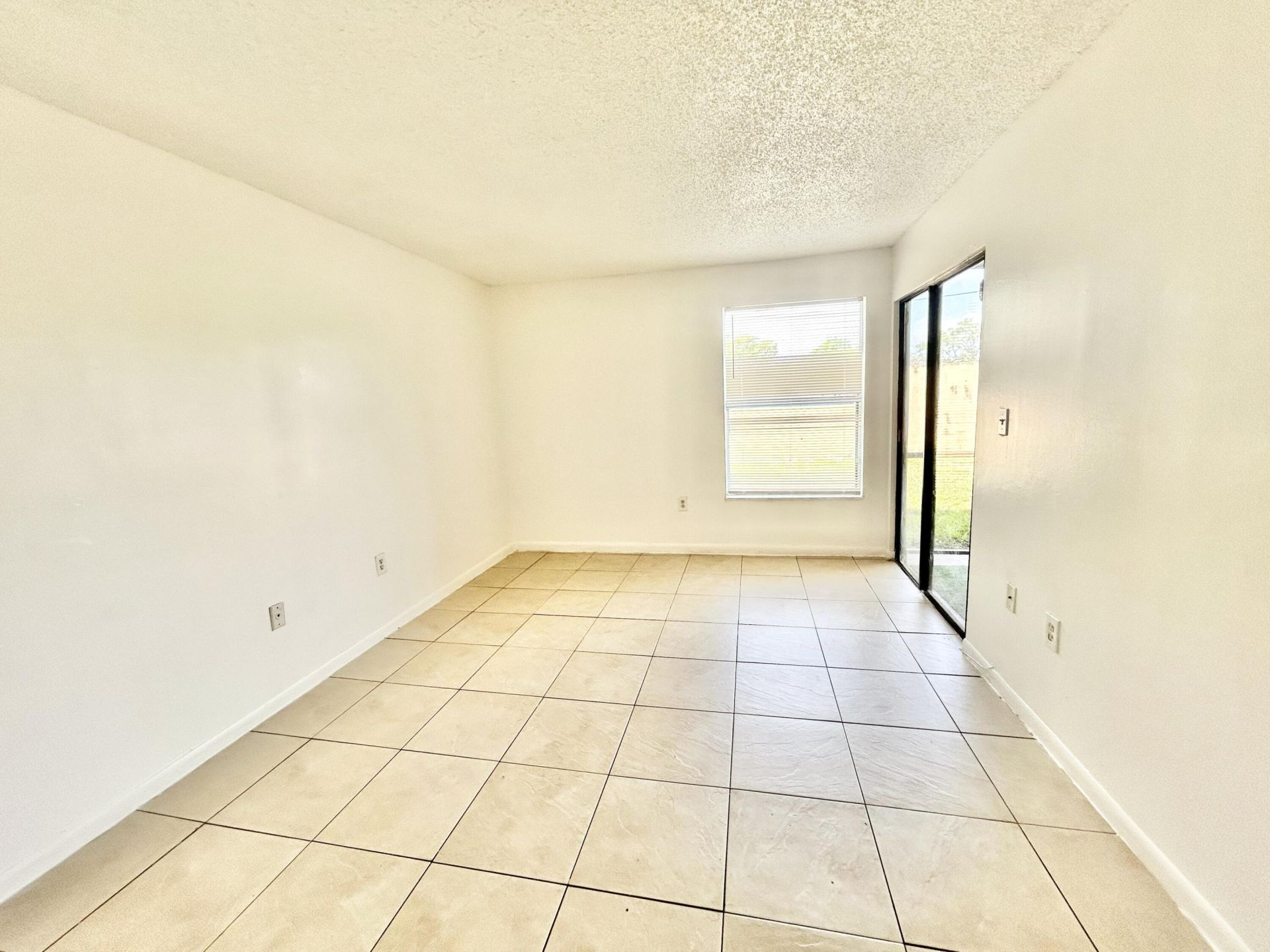 2205 SW 80th Terrace, Unit 2205, Miramar, FL 33025 Photo