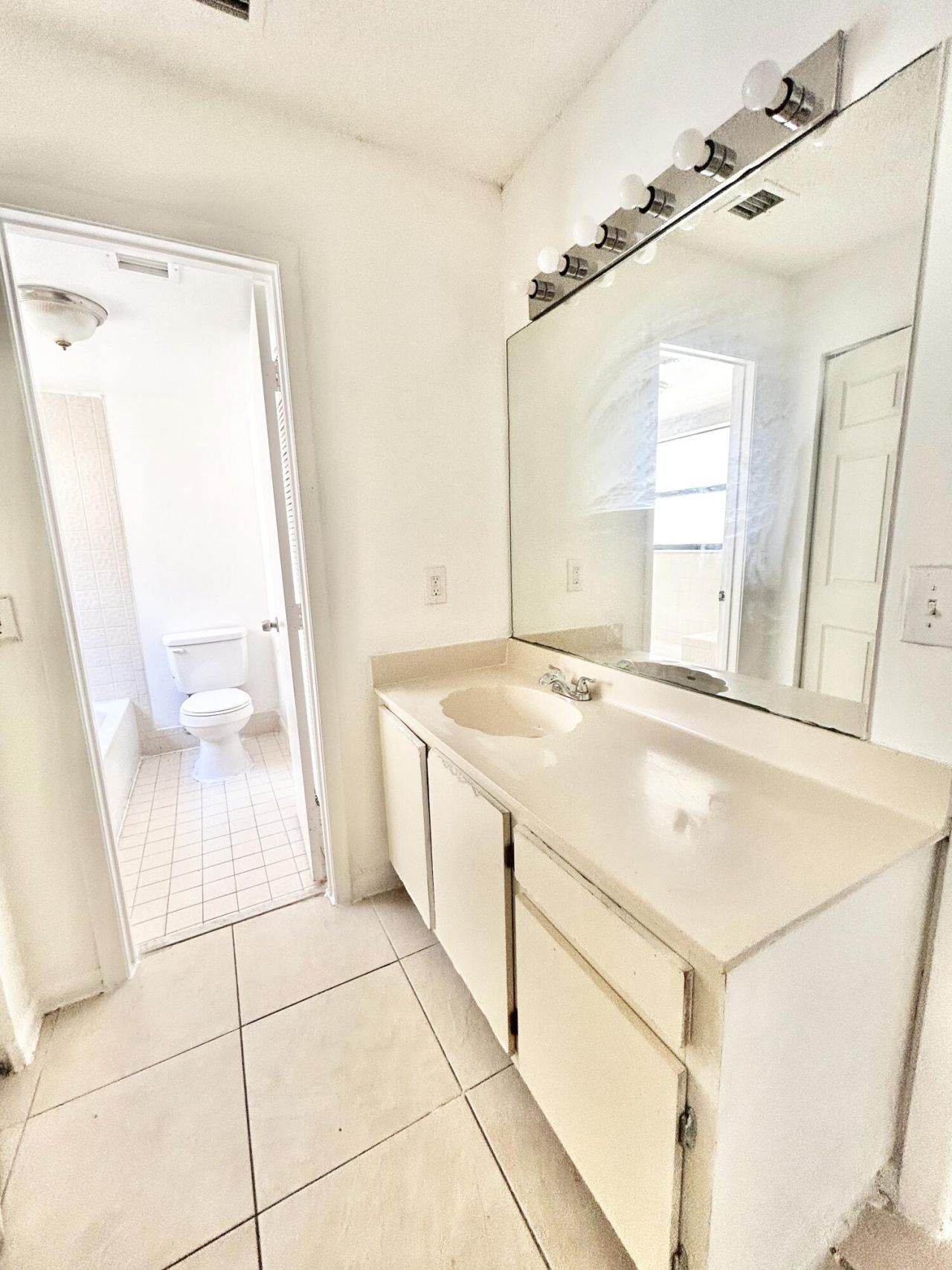 2205 SW 80th Terrace, Unit 2205, Miramar, FL 33025 Photo