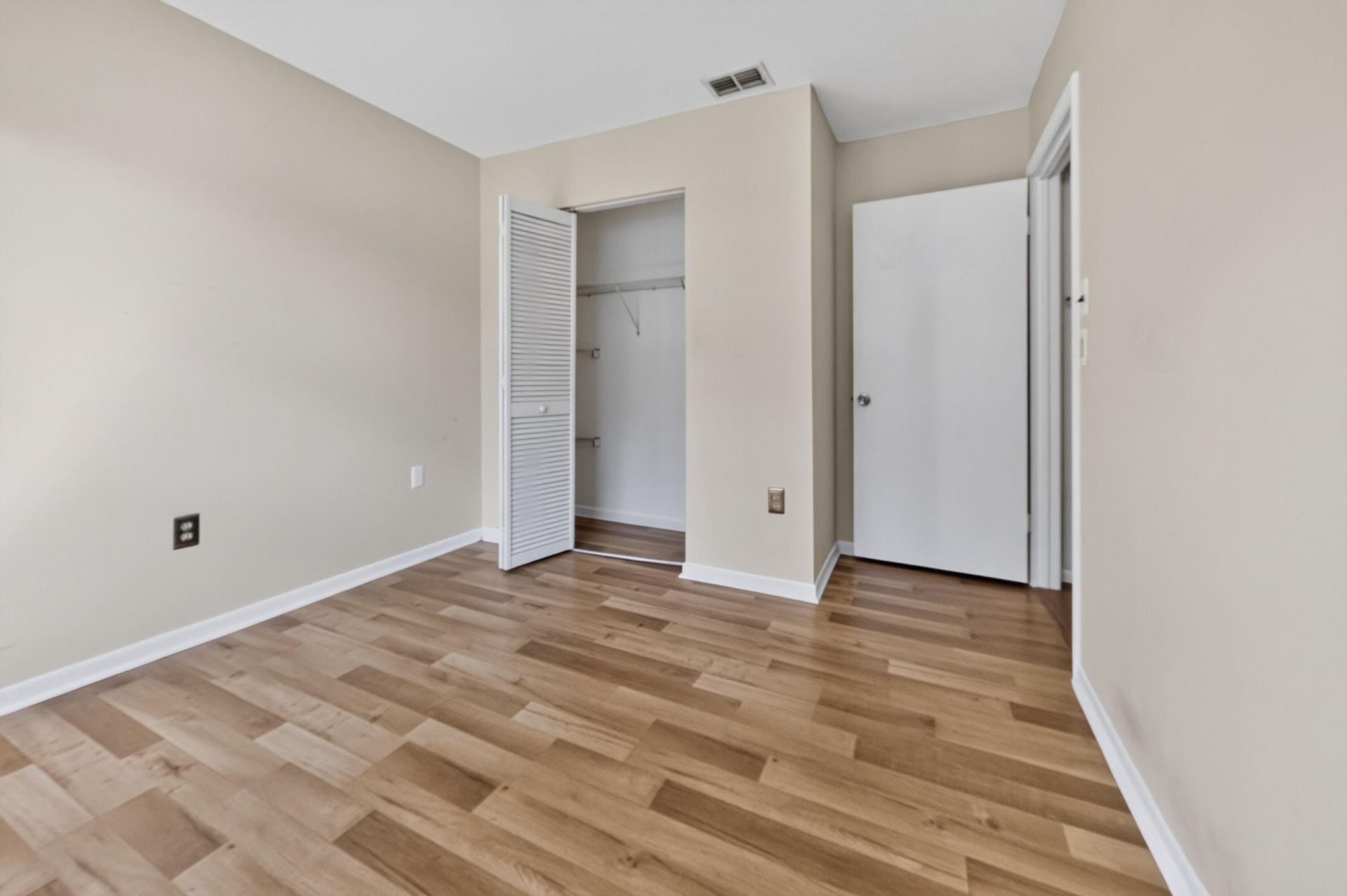 9 Cedar Circle, Boynton Beach, FL 33436 Photo
