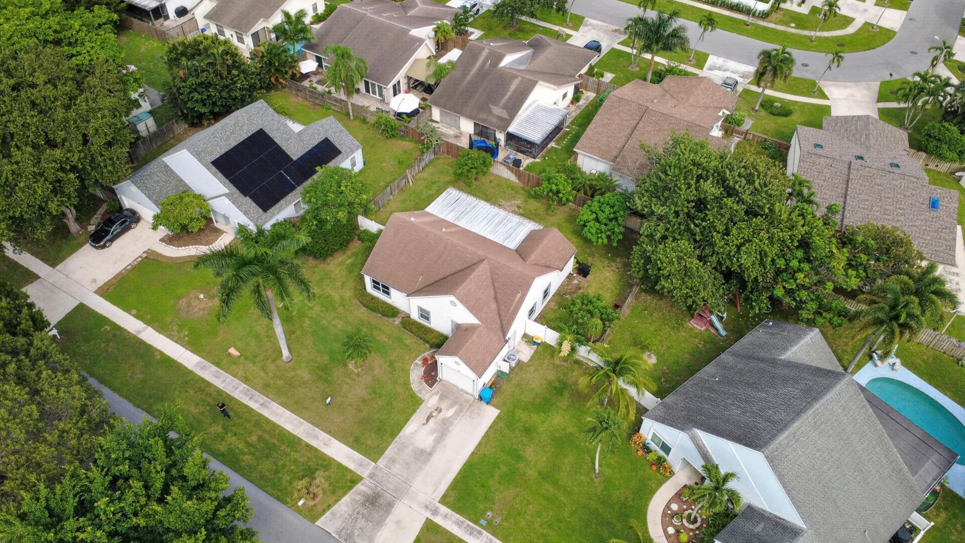 9 Cedar Circle, Boynton Beach, FL 33436 Photo
