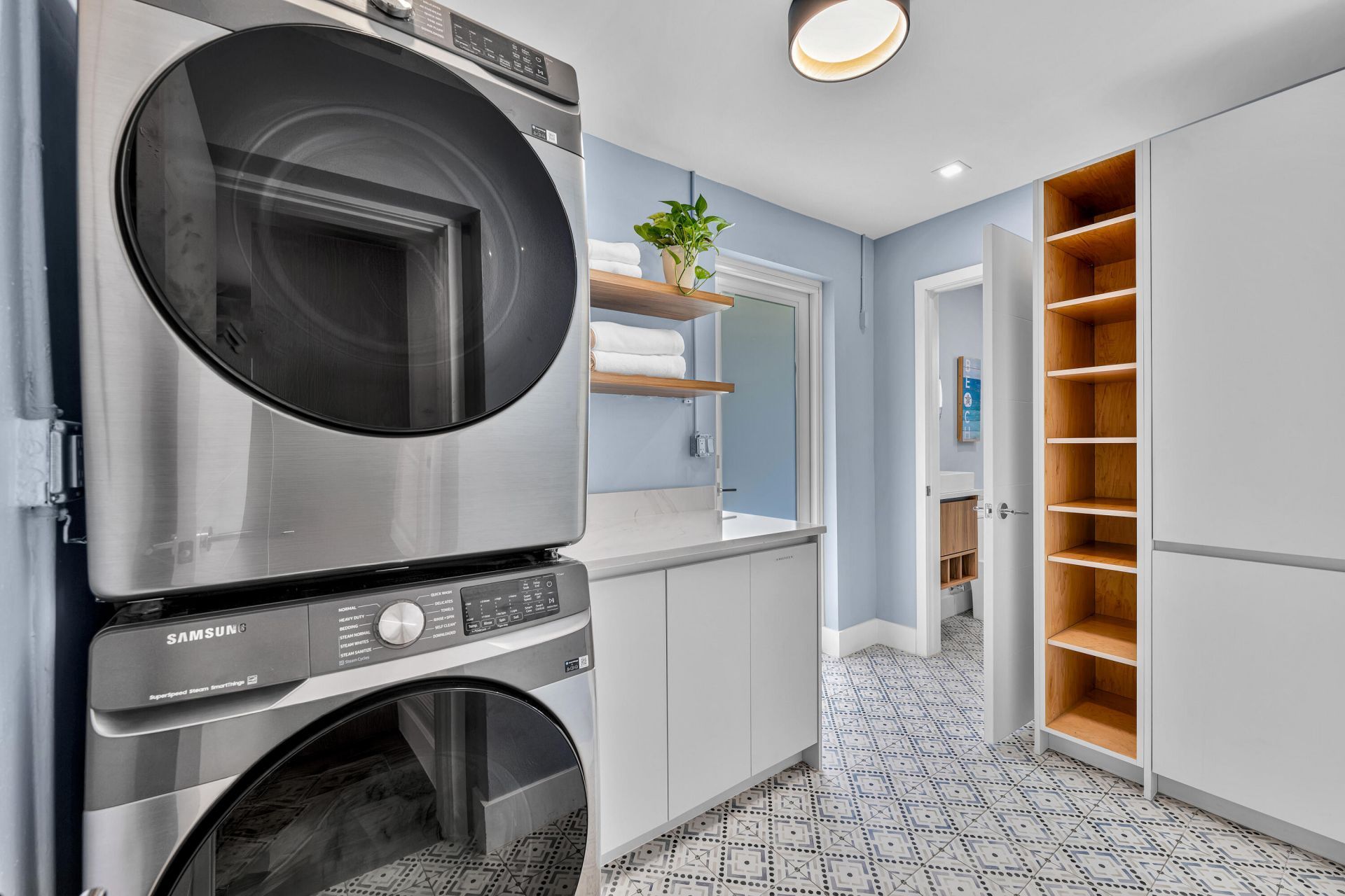 1011 SE 2nd Avenue, Pompano Beach, FL 33060 Photo